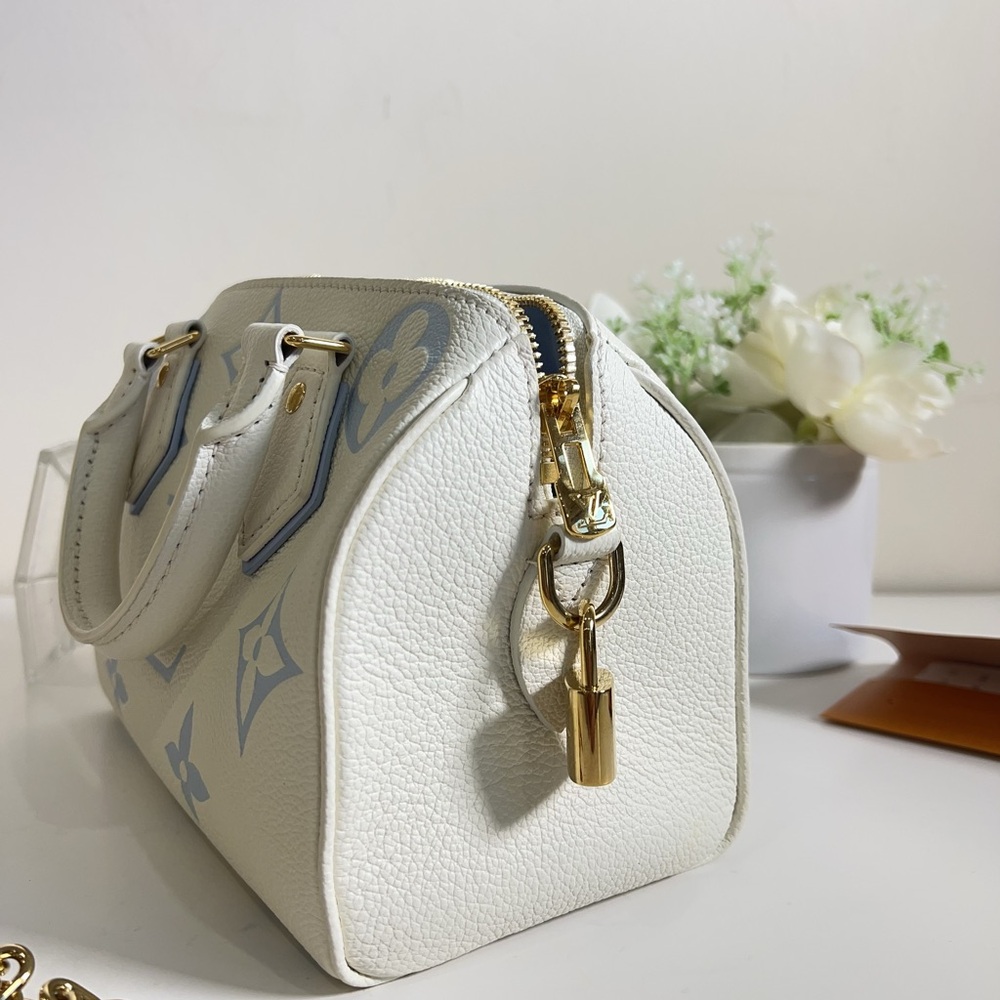 Louis Vuitton Monogram Giant Speedy Bandoulière 20 Blue - Picture 3 of 7
